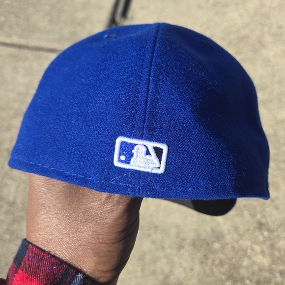 Blue Jay's Fitted Baseball Cap - Picture 8 of 10